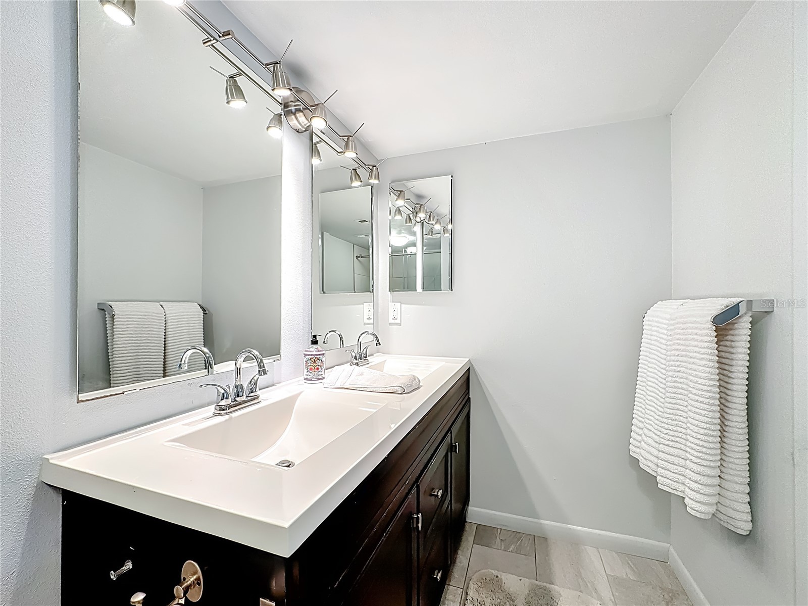 1707 Pelican Cove Road #GL351 Sarasota FL 34231 A4685996 image30
