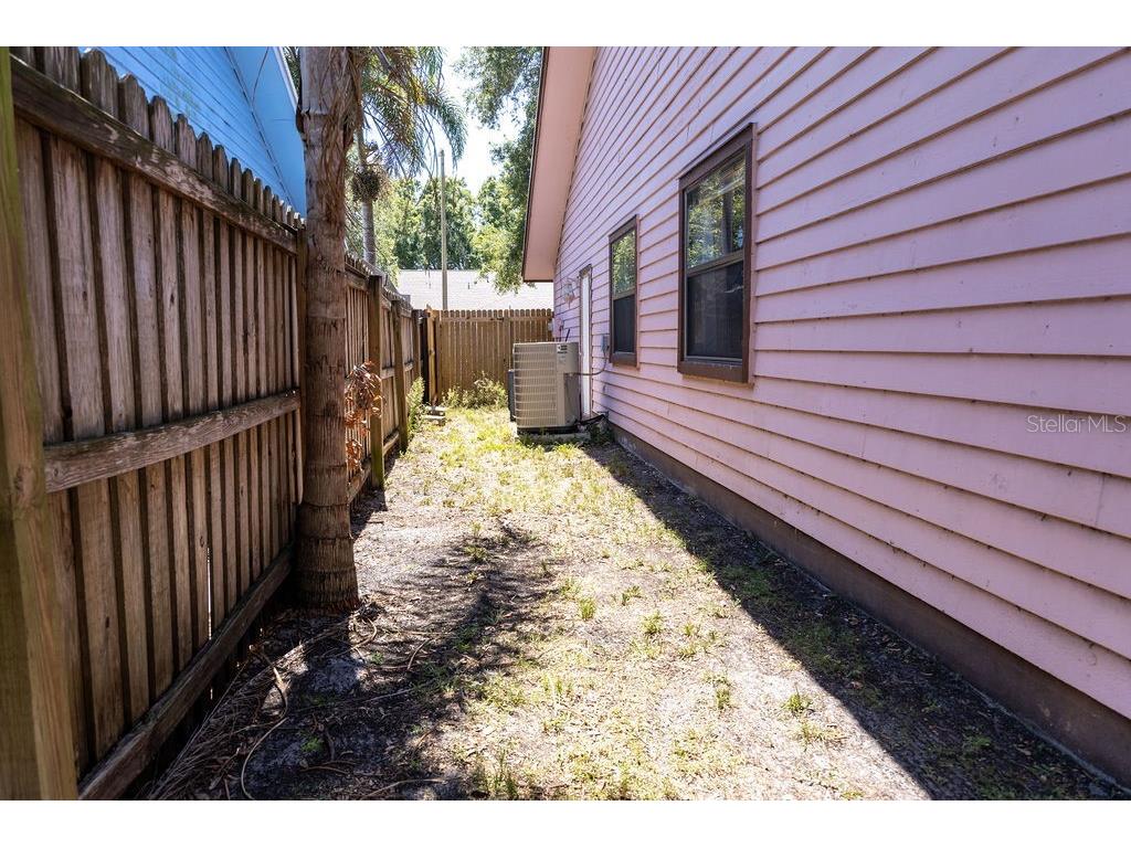 1707 Whispering Drive E Largo FL 33771 O6419011 image34