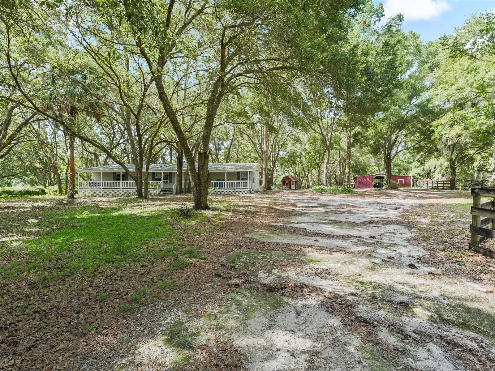 17070 SE 173rd Terrace Road Weirsdale FL 32195 G5106538 image1