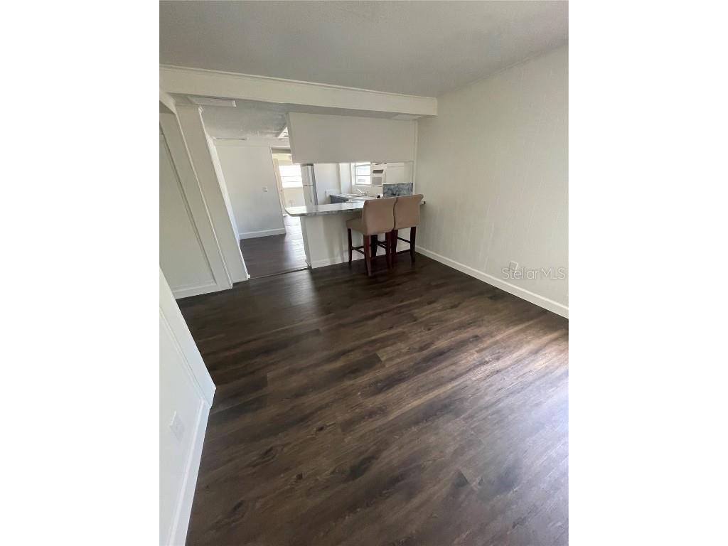 1708 Ballard Park Drive #APT B Bradenton FL 34205 TB8448679 image3