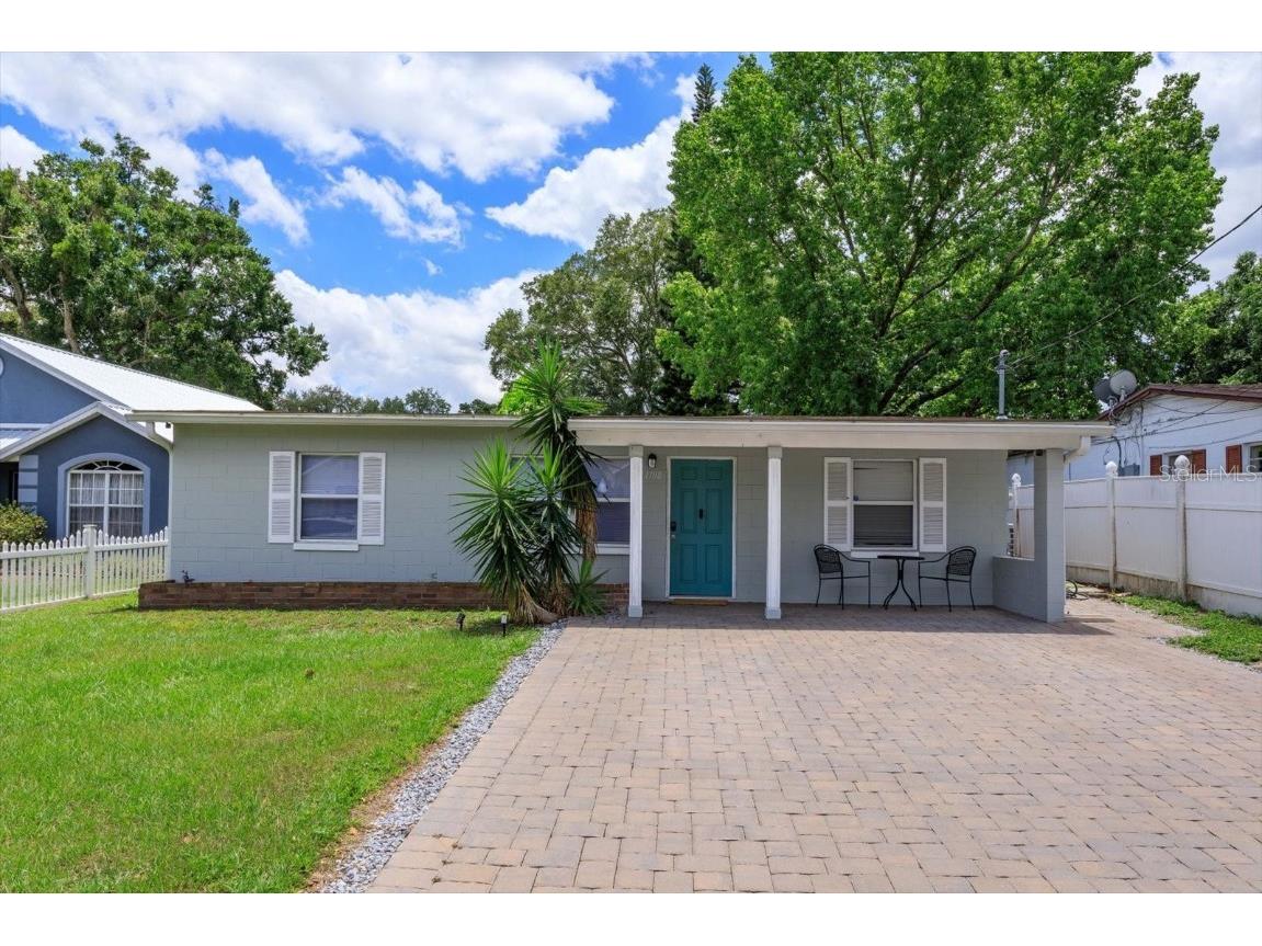 1708 Baxter Avenue Orlando FL 32806 O6206963 image1