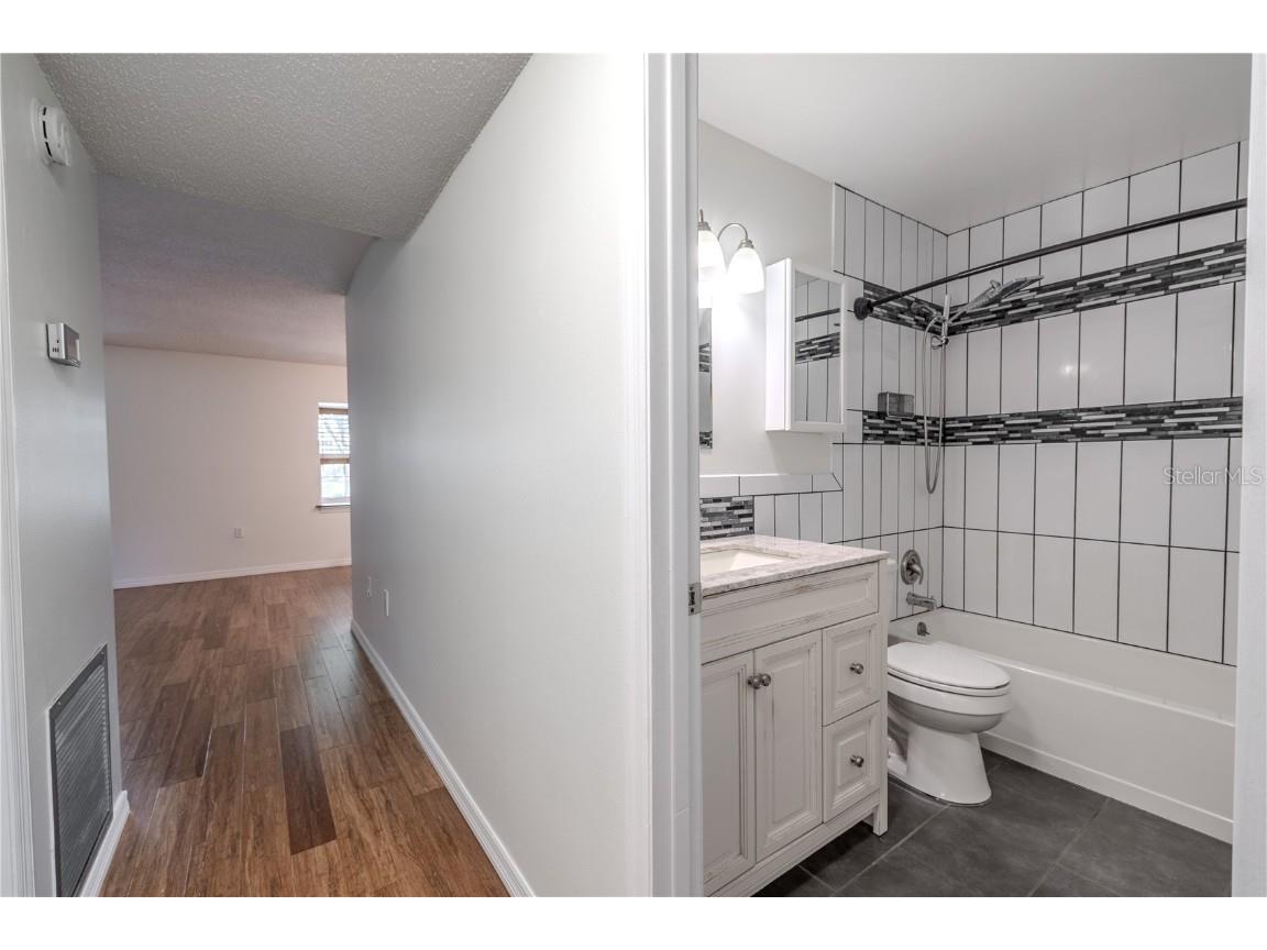 1708 Belleair Forest Drive #D Belleair FL 33756 TB8434814 image22