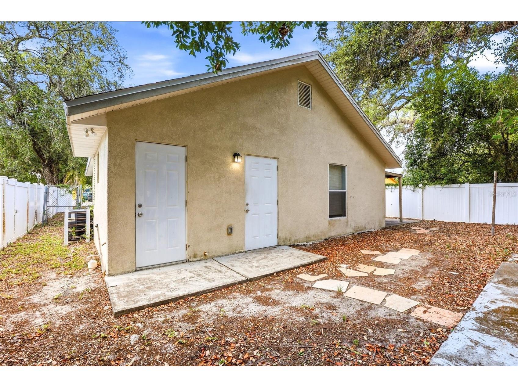 1708 E Genesee Street Tampa FL 33610 TB8498288 image20