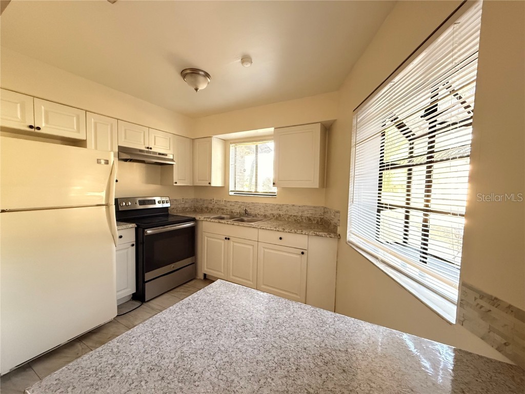 1708 Foxhall Circle Kissimmee FL 34741 S5139909 image11