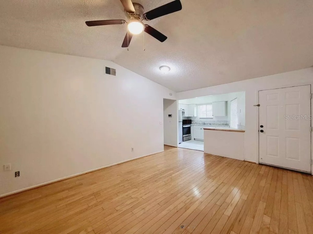 1708 Foxhall Circle Kissimmee FL 34741 S5139909 image6