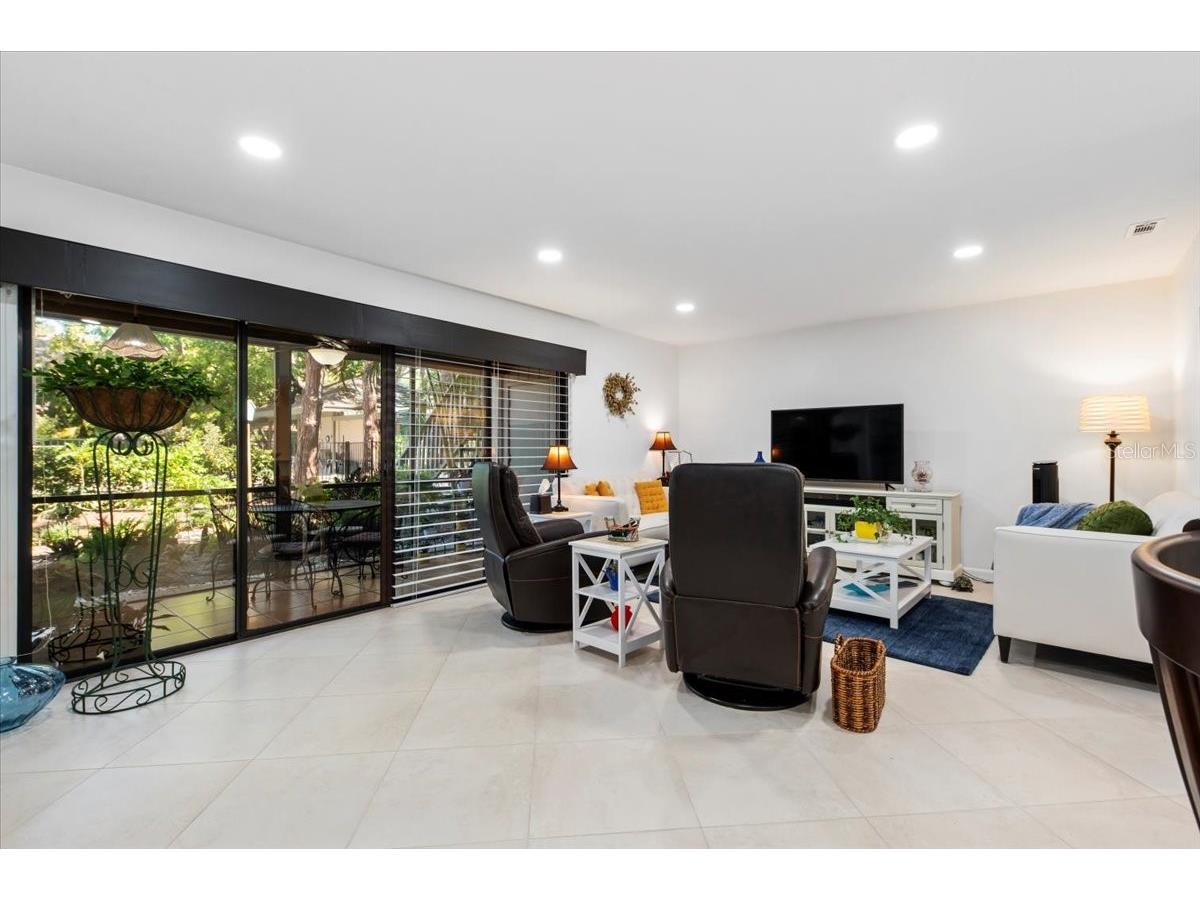 1708 Glenhouse Drive #313 Sarasota FL 34231 A4685645 image13