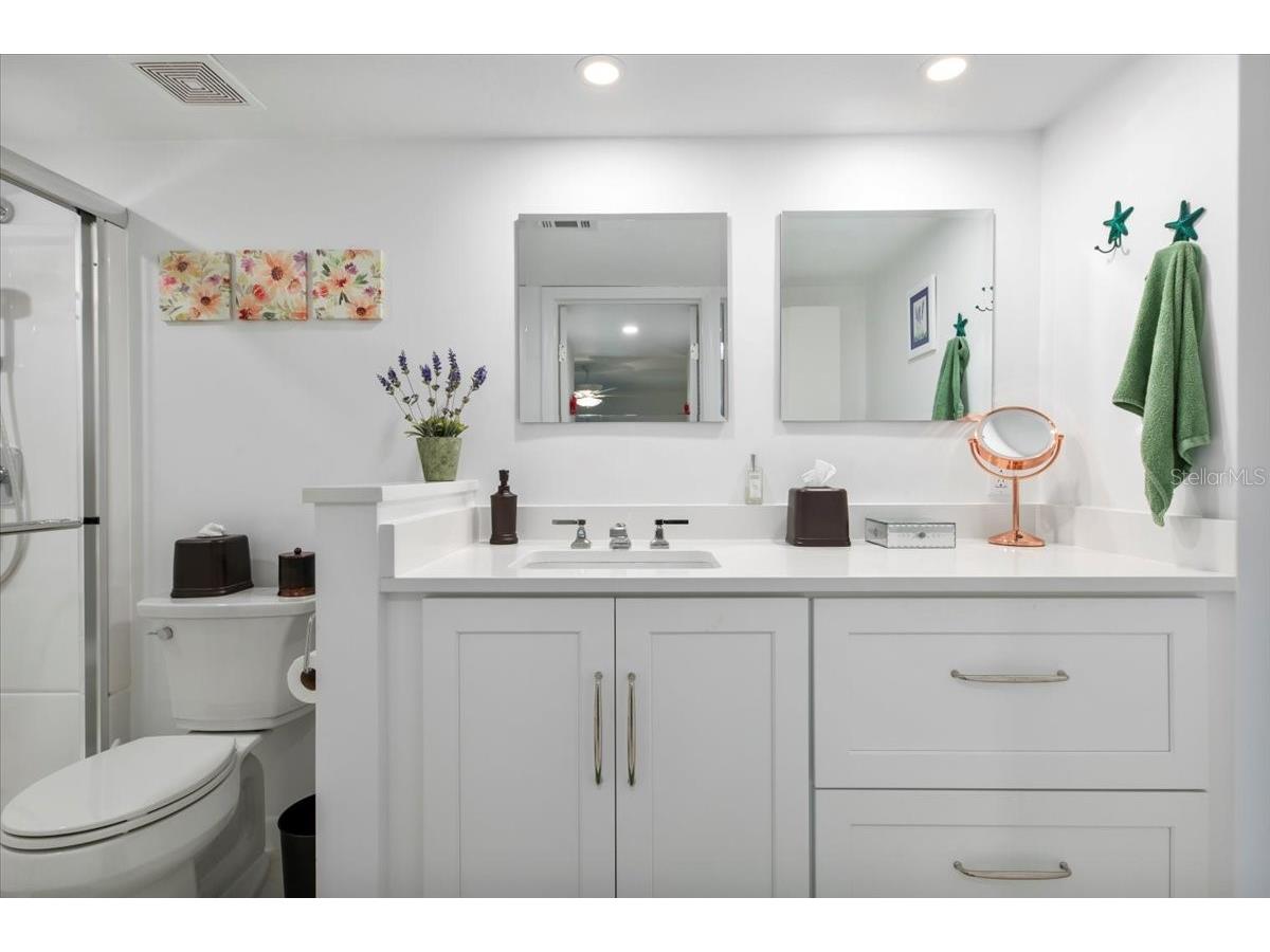 1708 Glenhouse Drive #313 Sarasota FL 34231 A4685645 image17