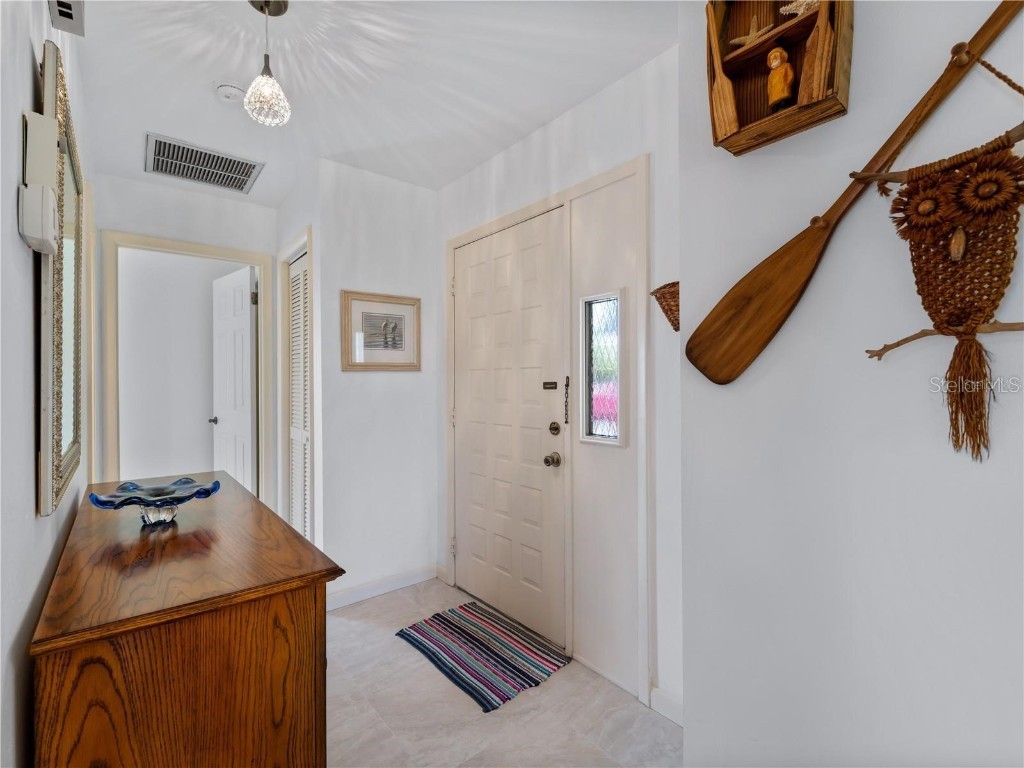 1708 Lakeside Drive #1710B Venice FL 34293 N6140909 image3