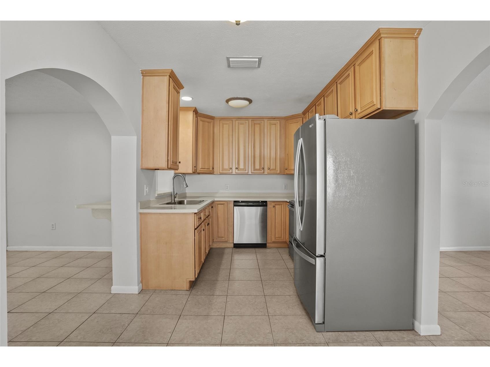 1708 Pond Lake Drive Tampa FL 33612 TB8477089 image12