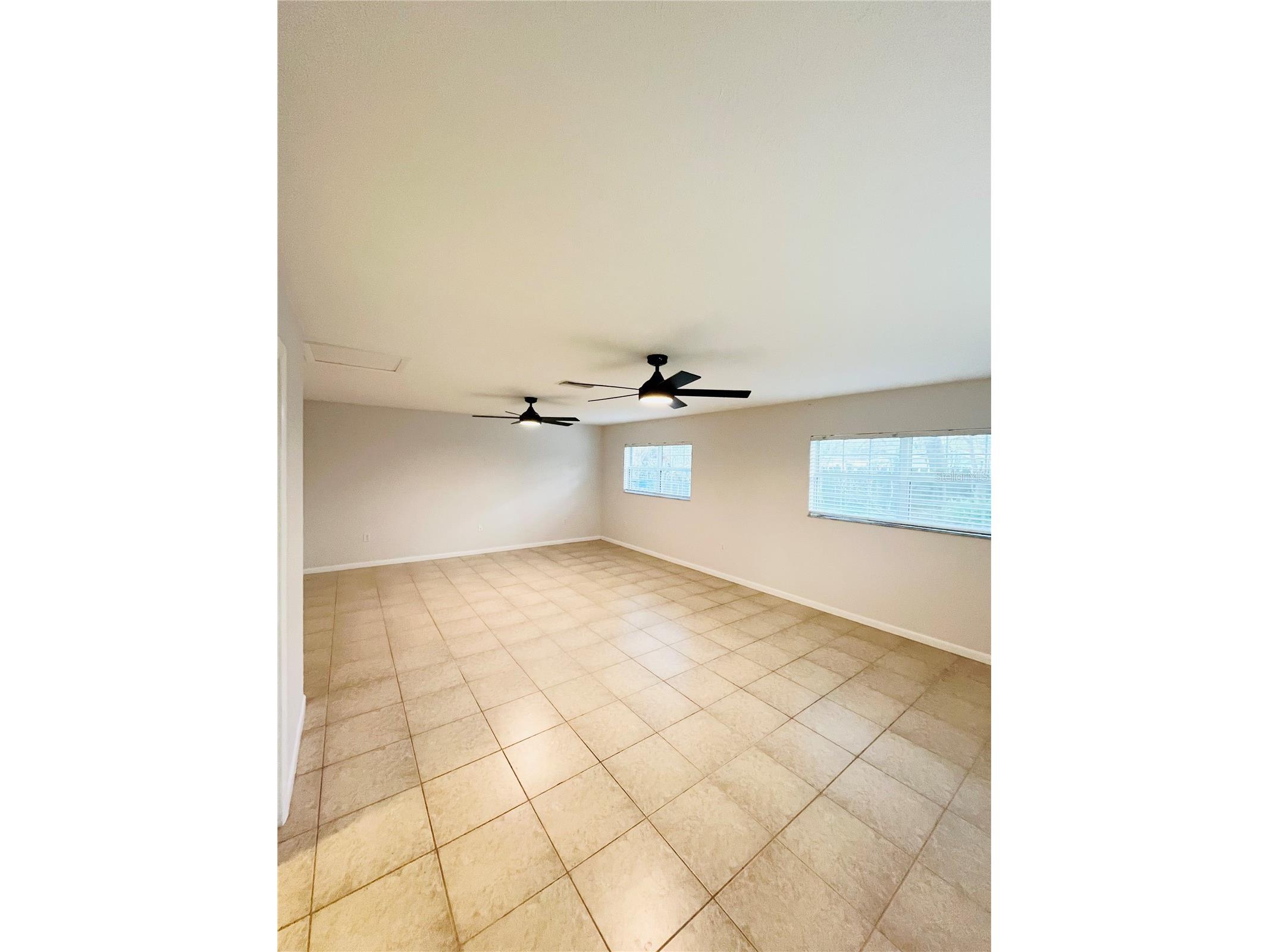 1708 Pond Lake Drive Tampa FL 33612 TB8477089 image33