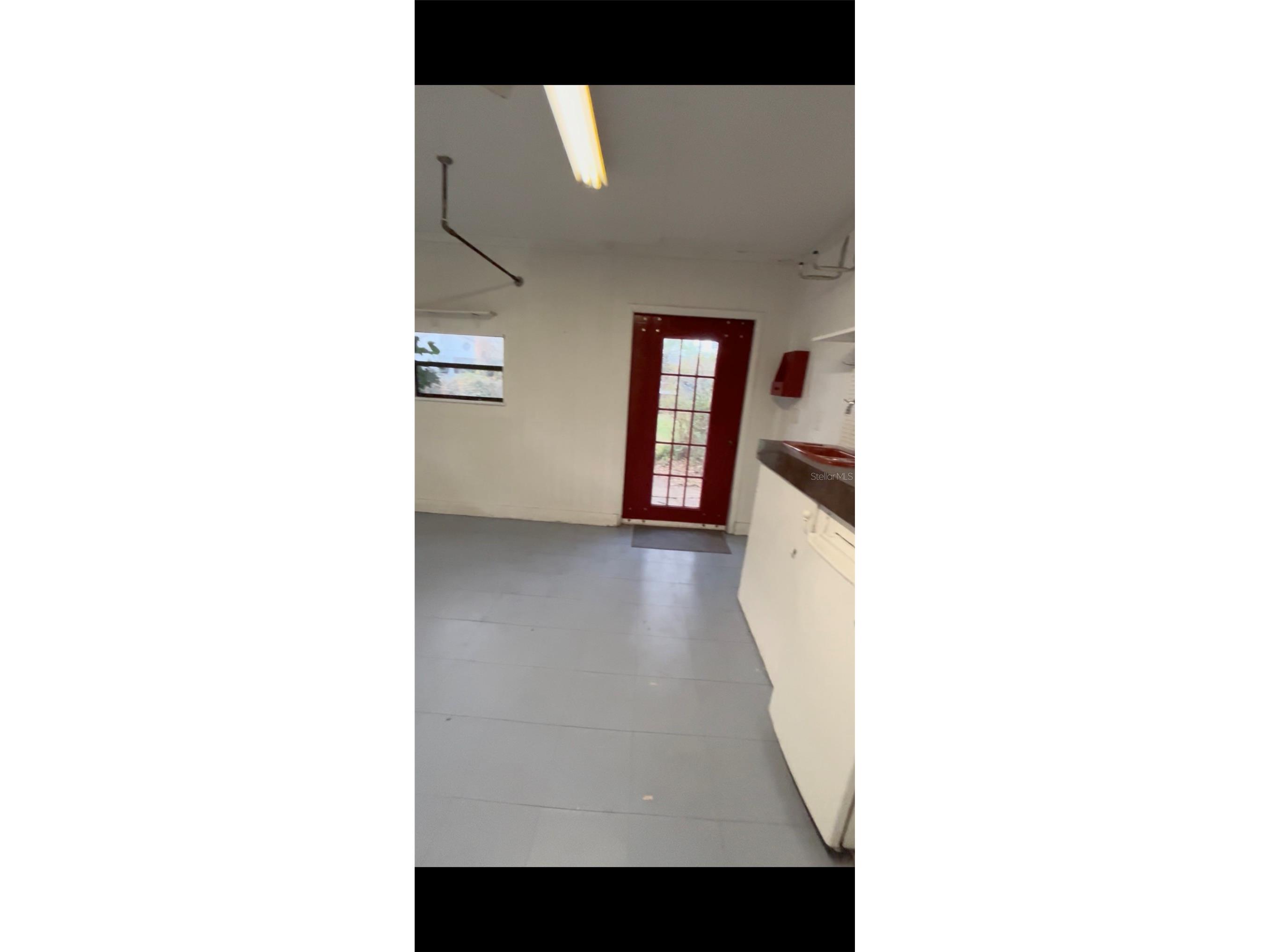 1708 Pond Lake Drive Tampa FL 33612 TB8477089 image42