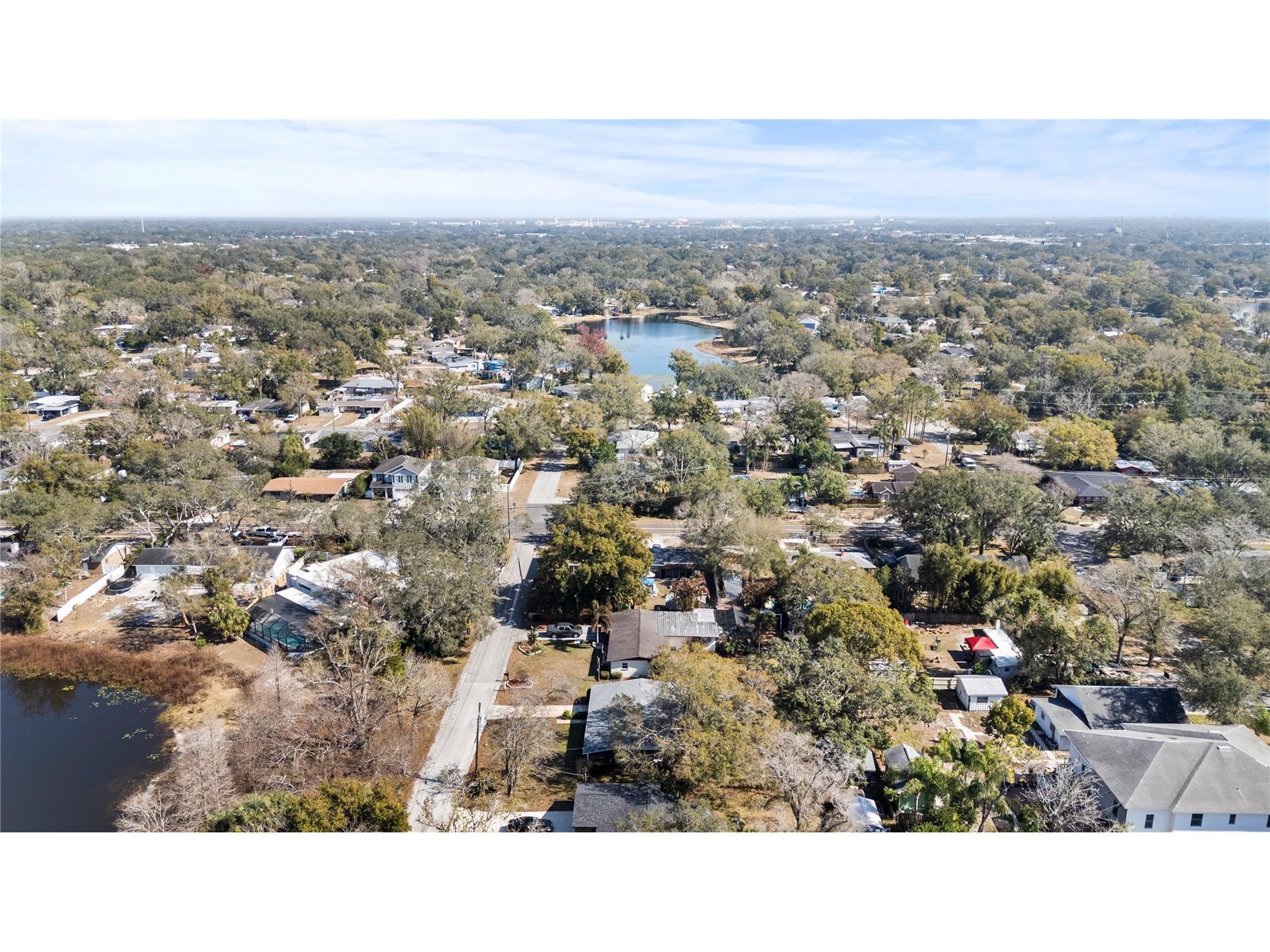 1708 Pond Lake Drive Tampa FL 33612 TB8477089 image45