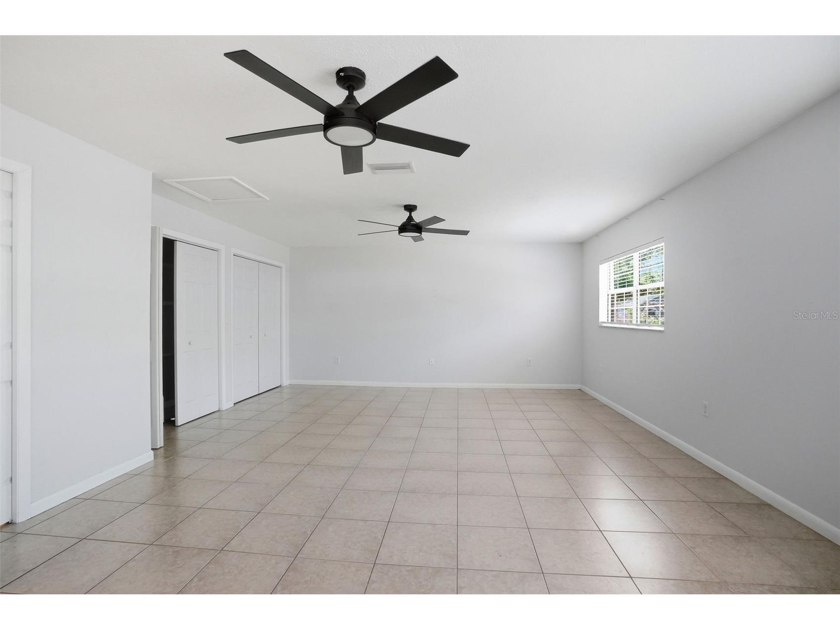 1708 Pond Lake Drive Tampa FL 33612 TB8477089 image47