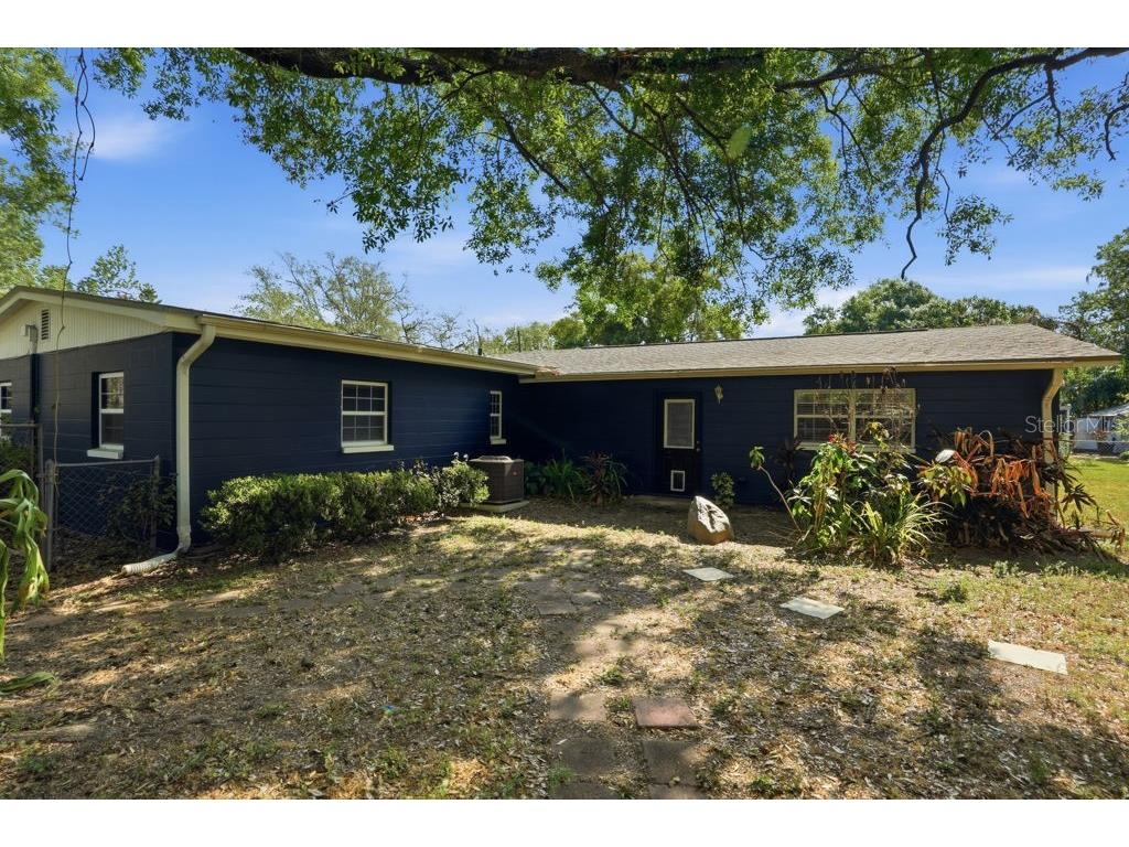 1708 Pond Lake Drive Tampa FL 33612 TB8477089 image48