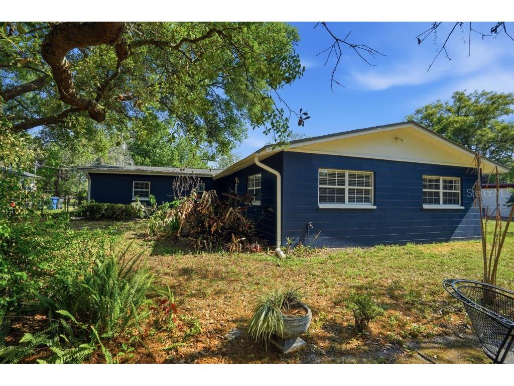 1708 Pond Lake Drive Tampa FL 33612 TB8477089 image49