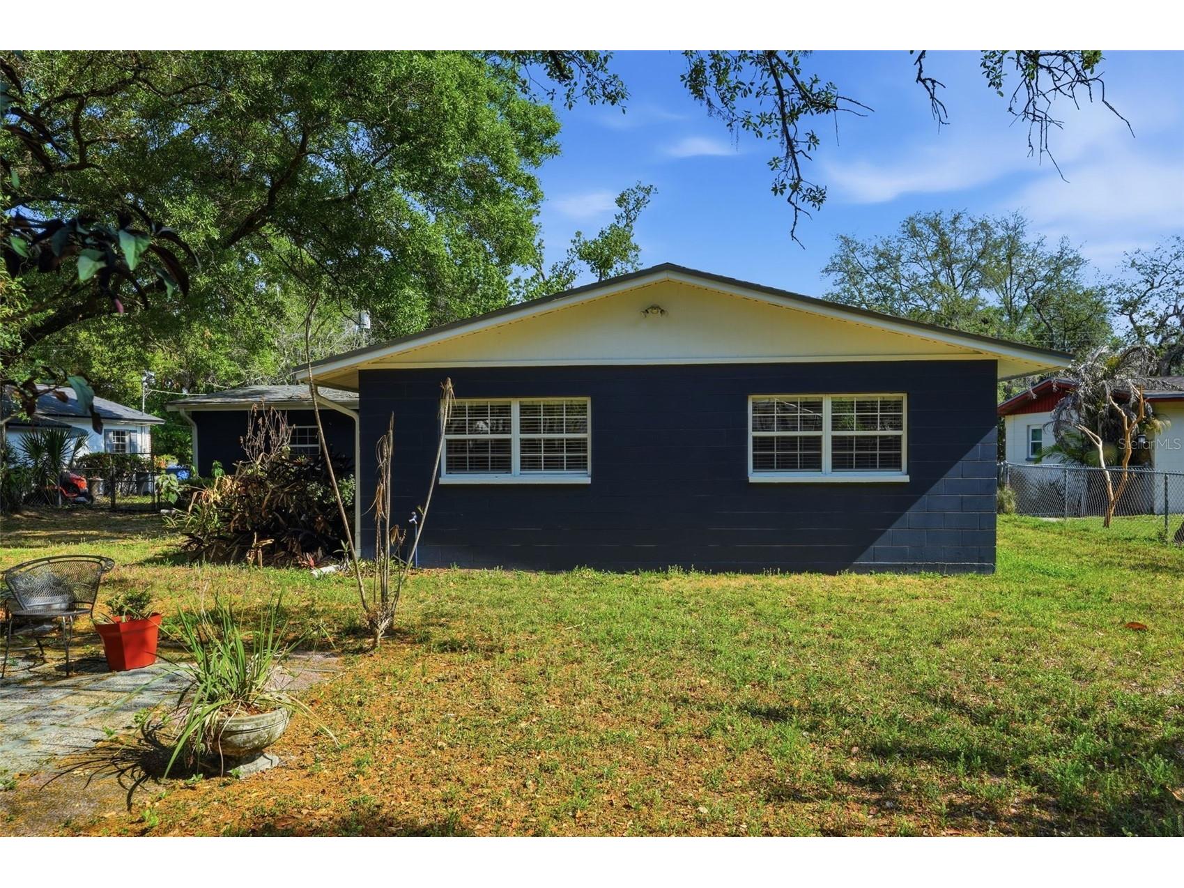 1708 Pond Lake Drive Tampa FL 33612 TB8477089 image50