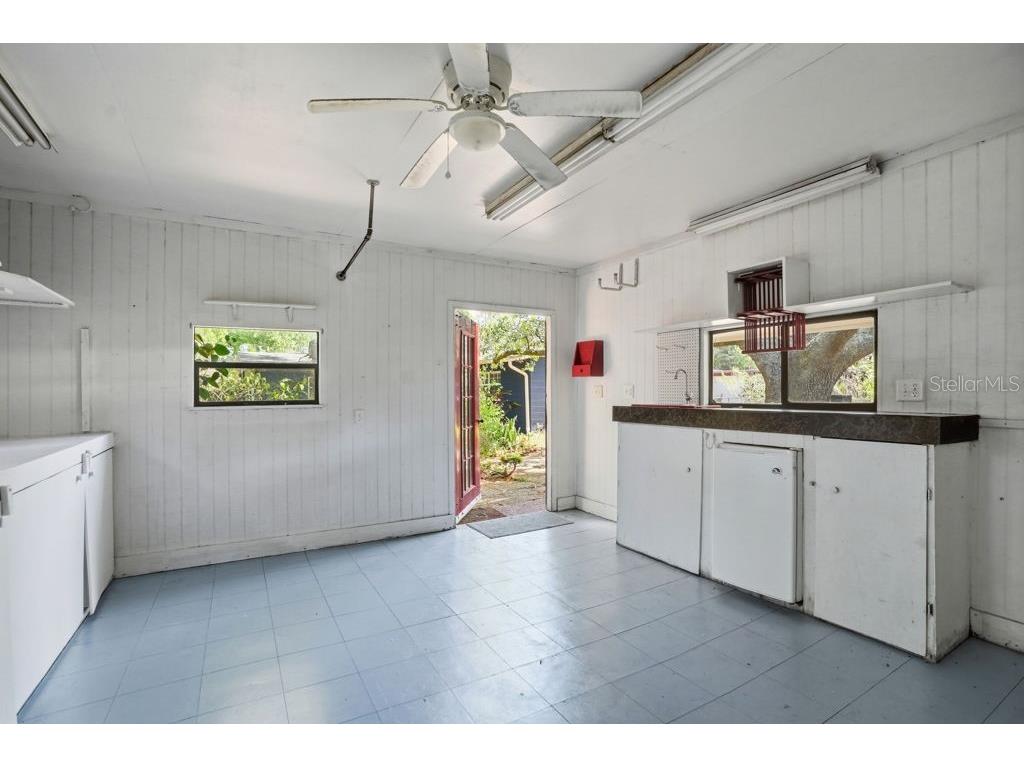 1708 Pond Lake Drive Tampa FL 33612 TB8477089 image59