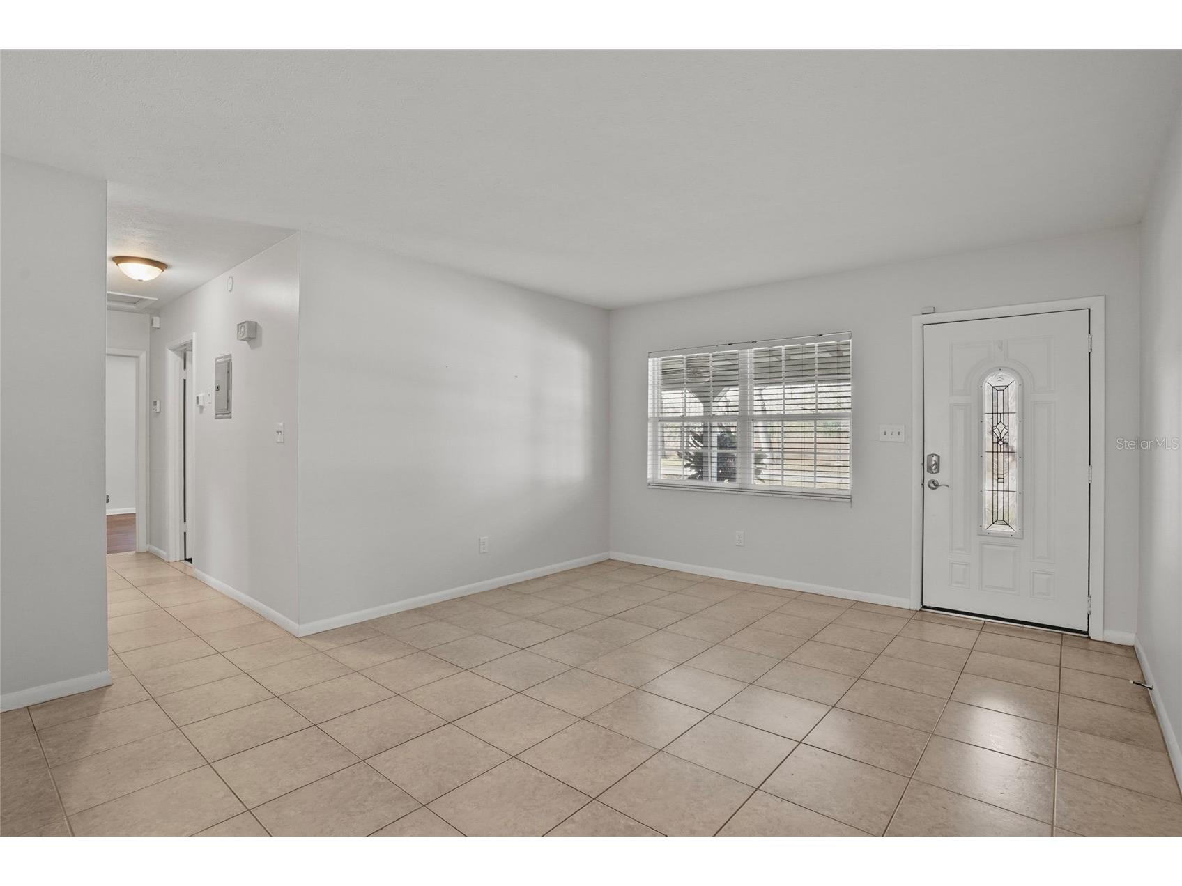 1708 Pond Lake Drive Tampa FL 33612 TB8477089 image6