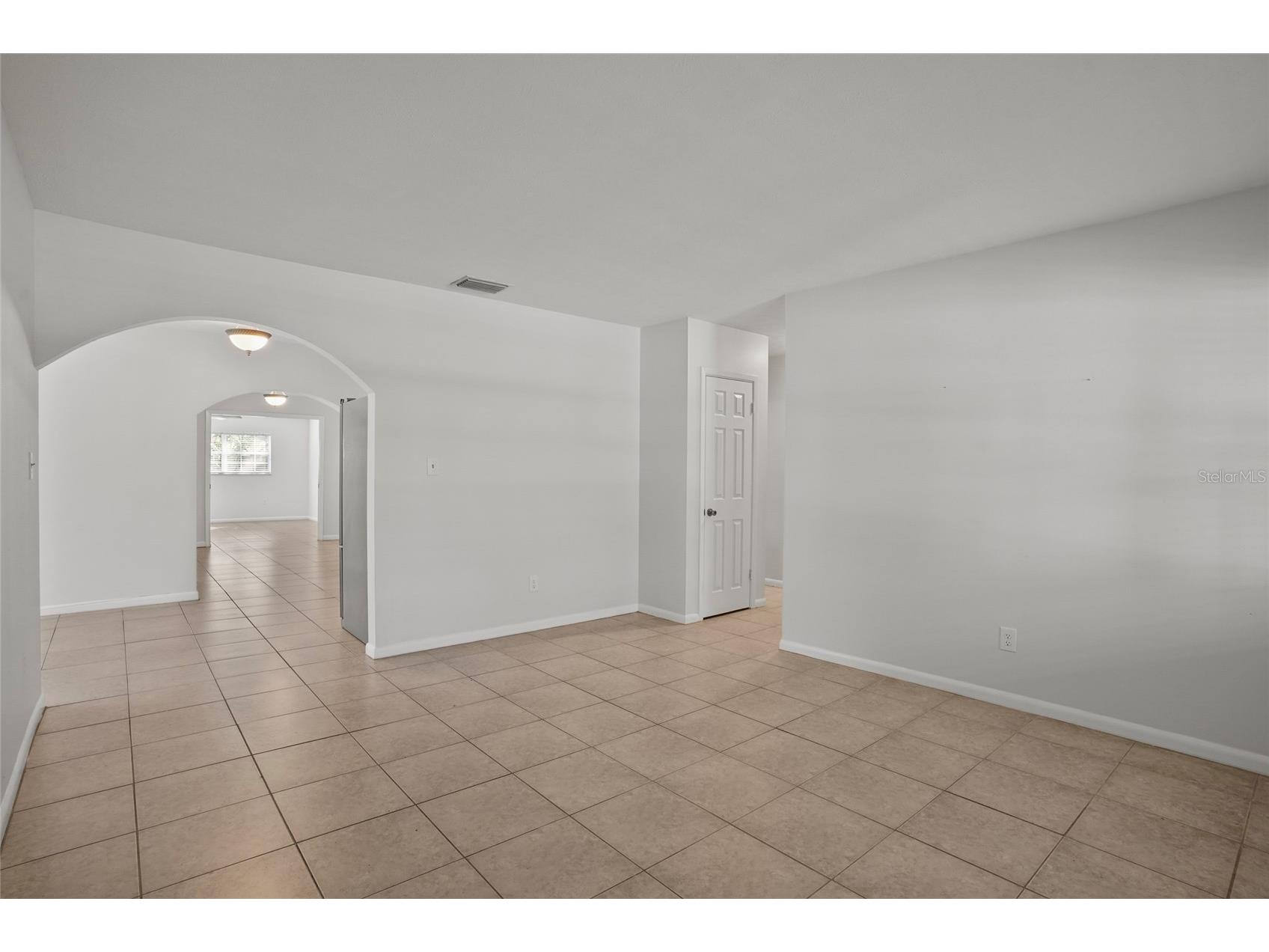 1708 Pond Lake Drive Tampa FL 33612 TB8477089 image7