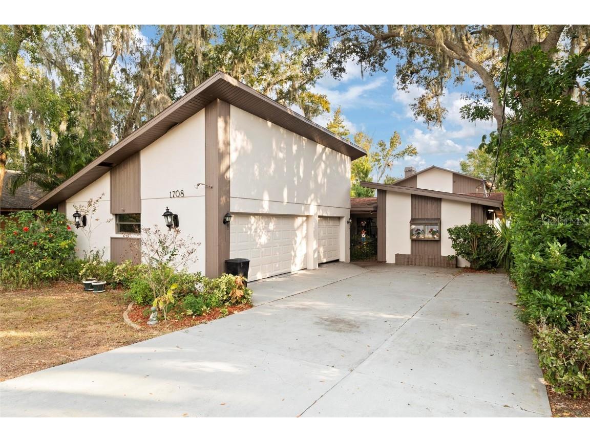 1708 Richard Ervin Parkway Tarpon Springs FL 34688 - LAKE TARPON TB8454735 image17