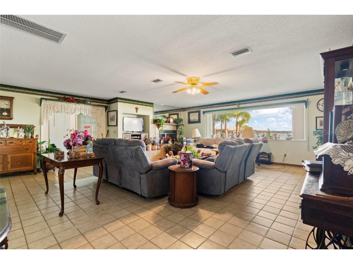 1708 Richard Ervin Parkway Tarpon Springs FL 34688 - LAKE TARPON TB8454735 image56