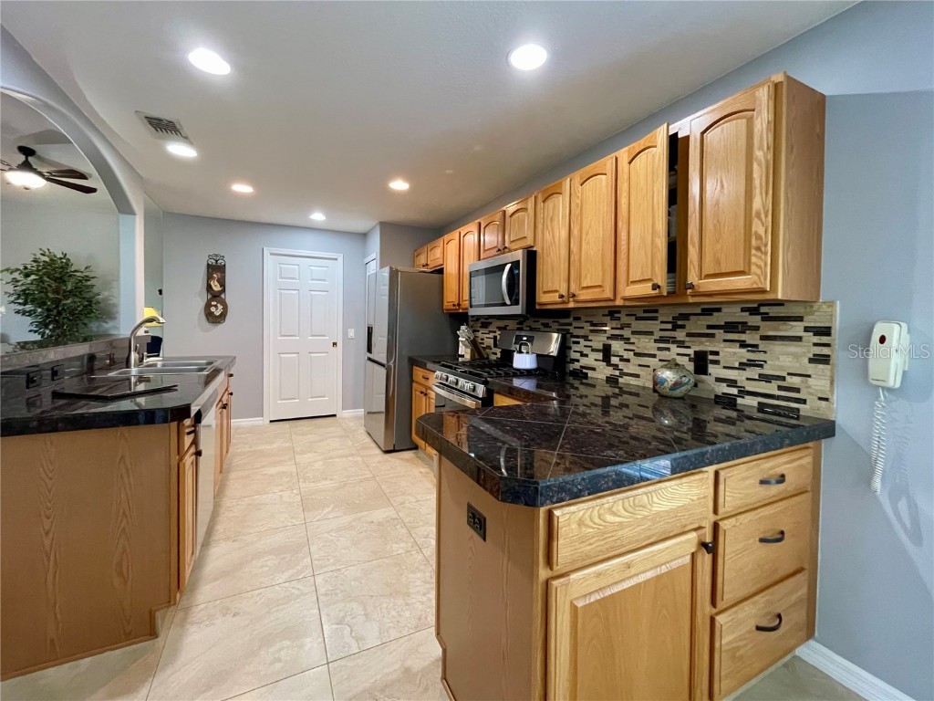 1708 SW 155th Place Road Ocala FL 34473 OM705587 image23