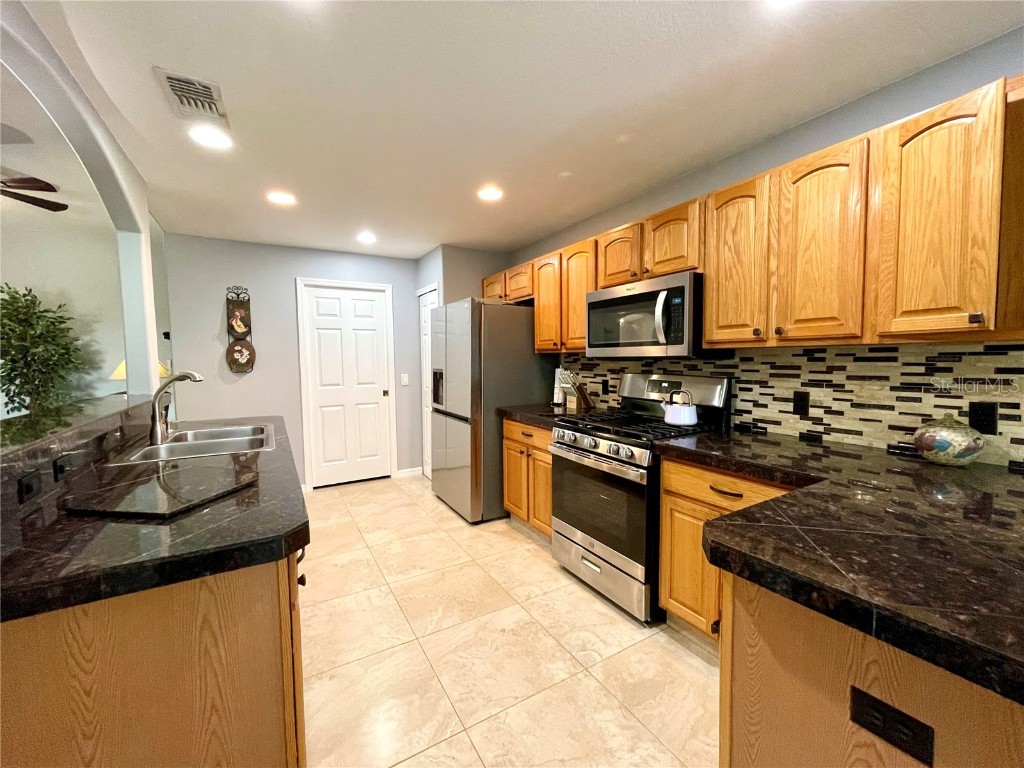 1708 SW 155th Place Road Ocala FL 34473 OM705587 image24