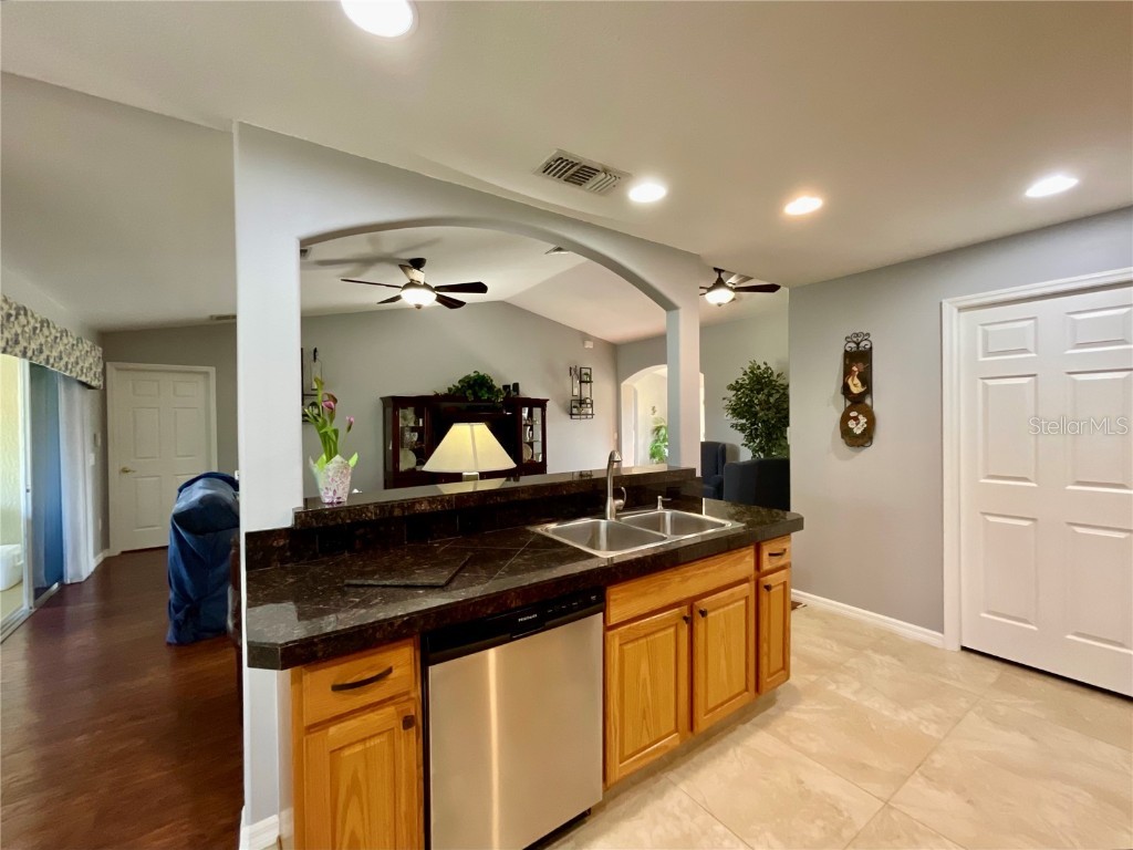 1708 SW 155th Place Road Ocala FL 34473 OM705587 image27