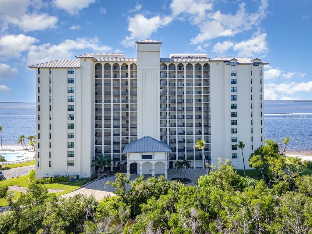 17080 Harbour Pointe Drive #7C -713 Fort Myers FL 33908 A4670589 image2