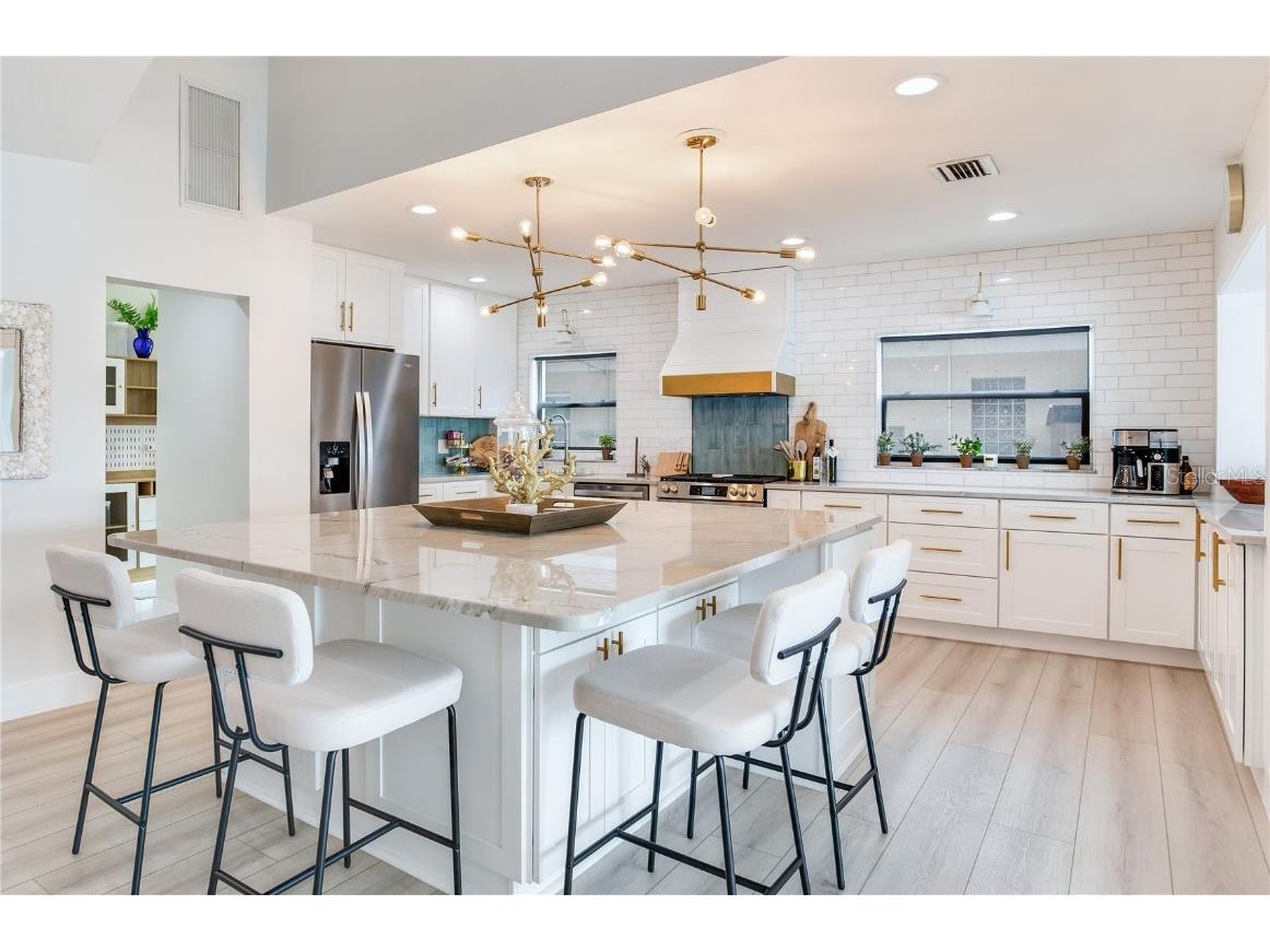 17081 Dolphin Drive North Redington Beach FL 33708 TB8417934 image13