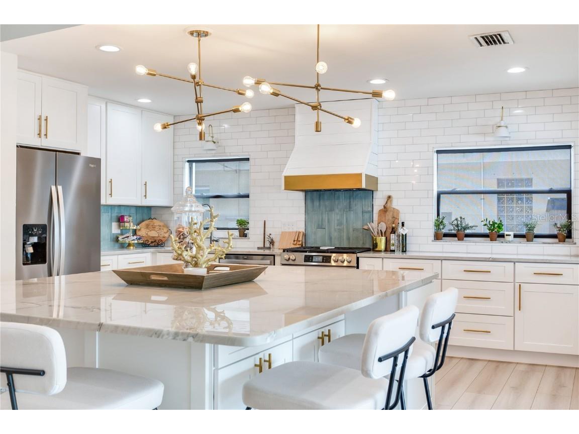 17081 Dolphin Drive North Redington Beach FL 33708 TB8417934 image15