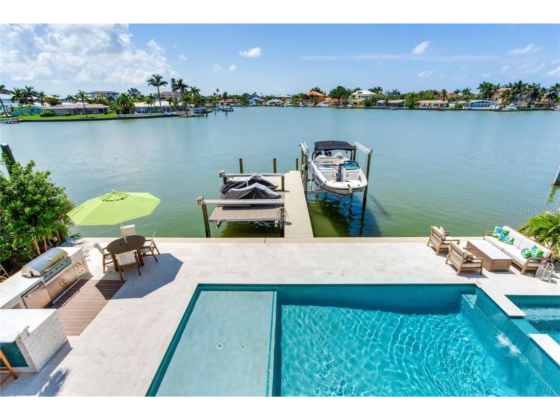 17081 Dolphin Drive North Redington Beach FL 33708 TB8417934 image2