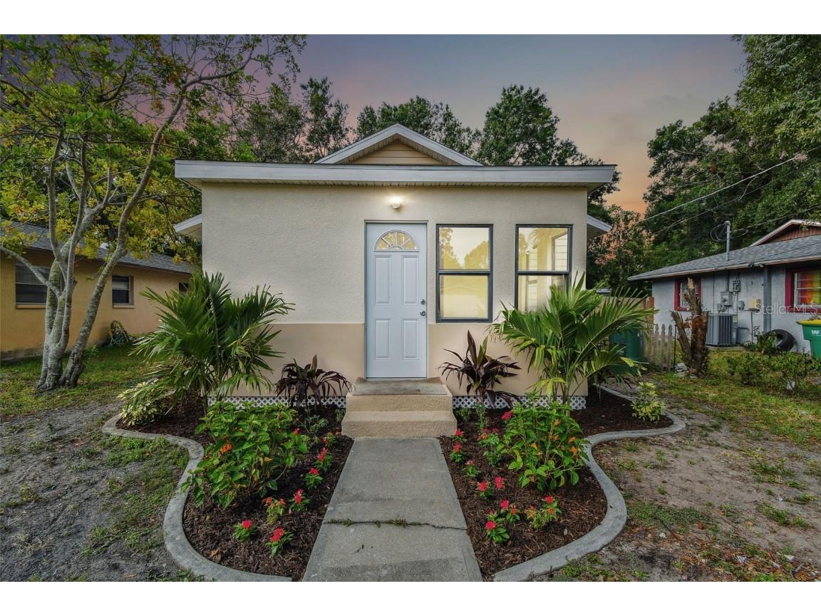 1709 11th Street W Palmetto FL 34221 A4570816 image1