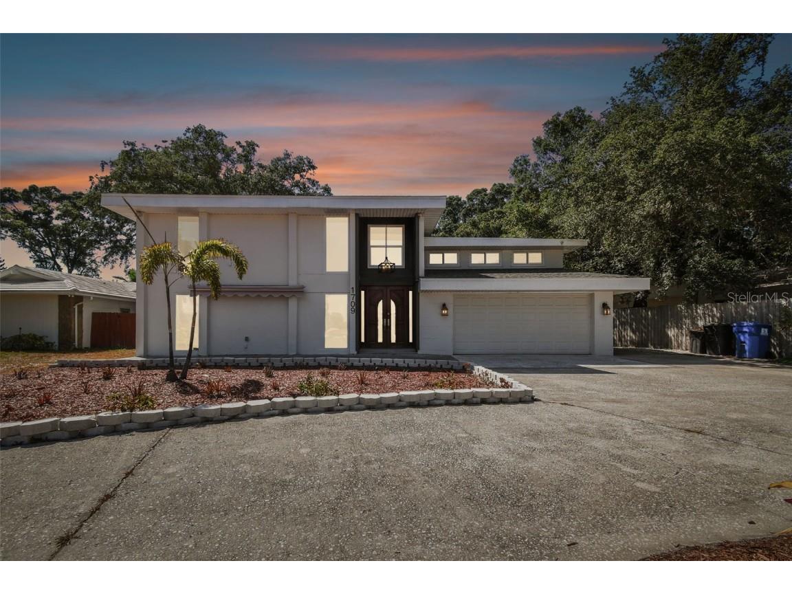 1709 Anastasia Way S Saint Petersburg FL 33712 U8246086 image1