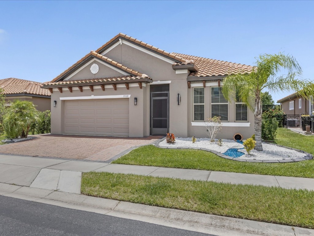 1709 Benoit Terrace Davenport FL 33837 O6318569 image1