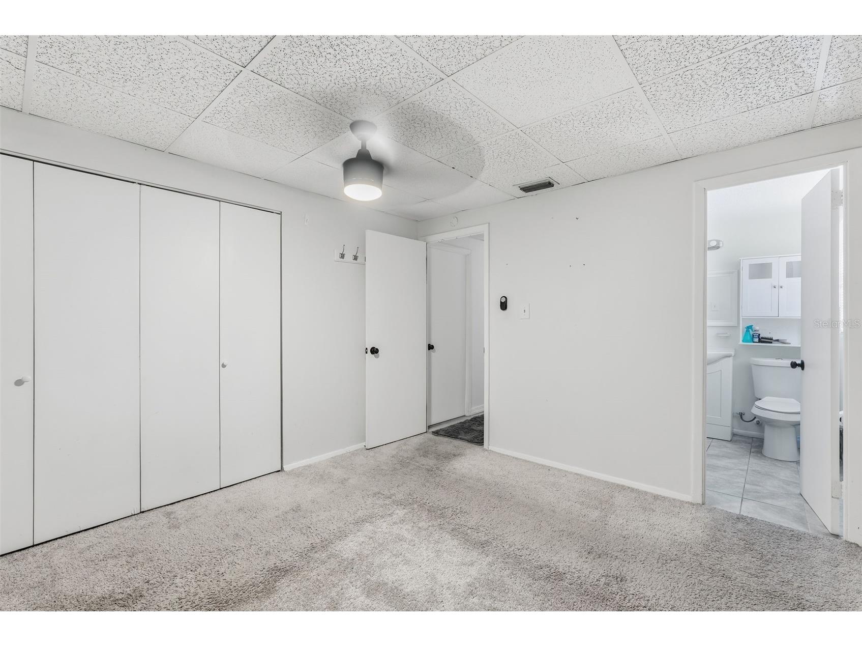 1709 Carnegie Circle Tampa FL 33619 W7883173 image18