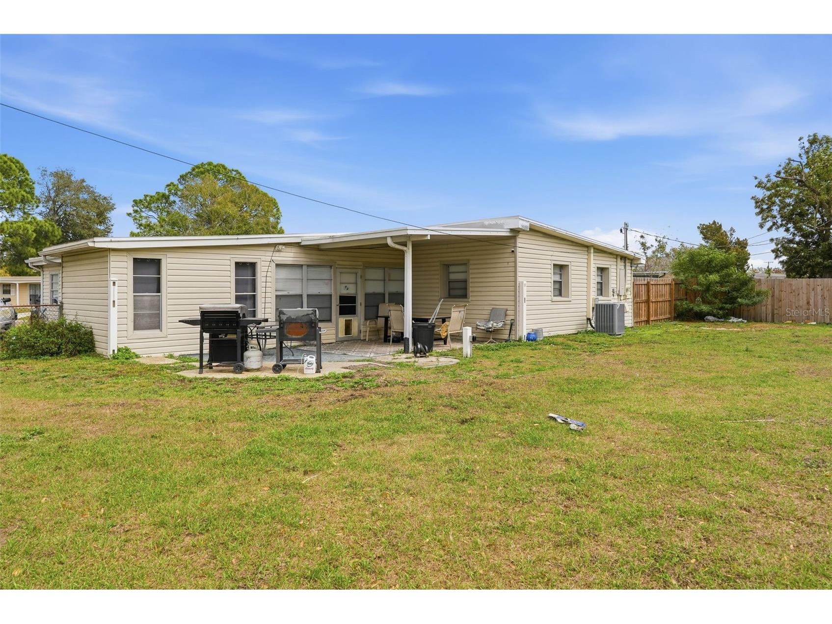 1709 Carnegie Circle Tampa FL 33619 W7883173 image23