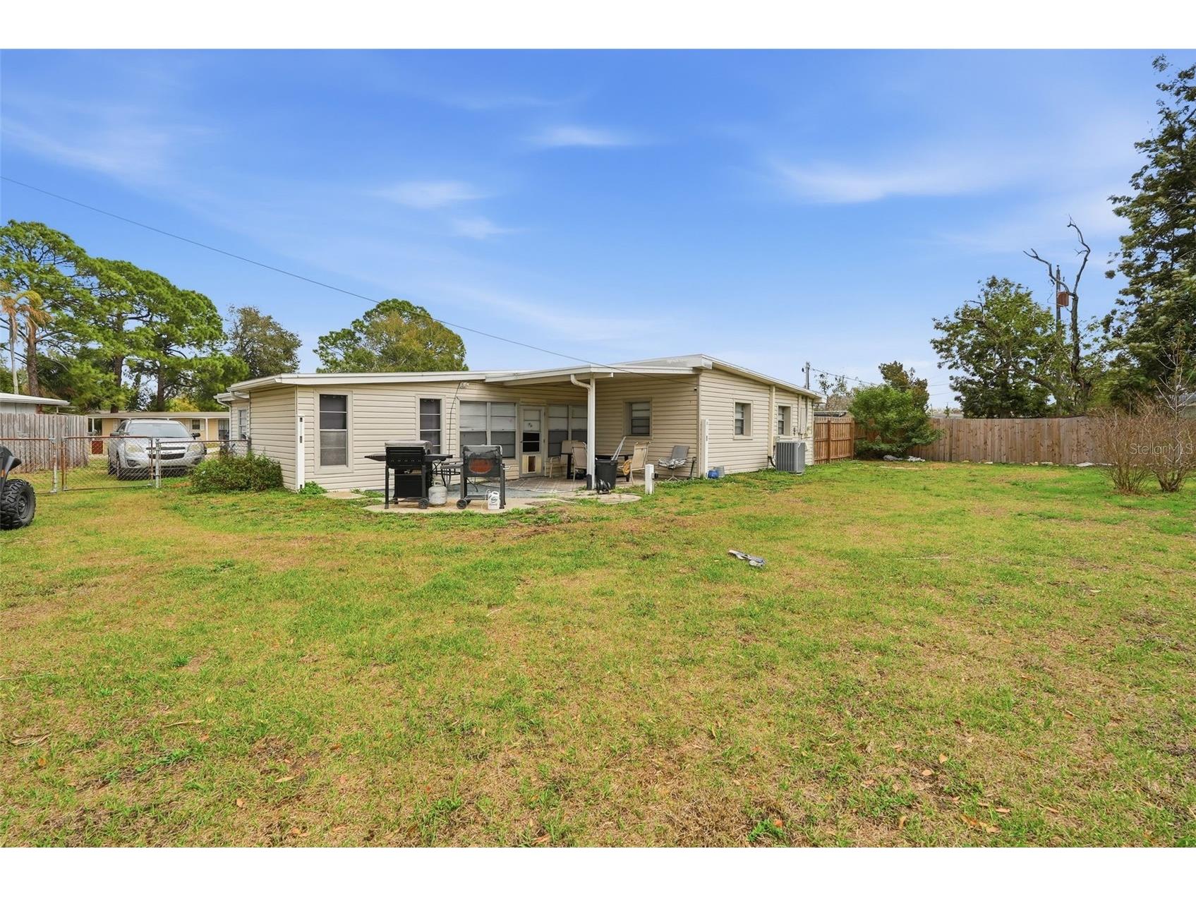 1709 Carnegie Circle Tampa FL 33619 W7883173 image24