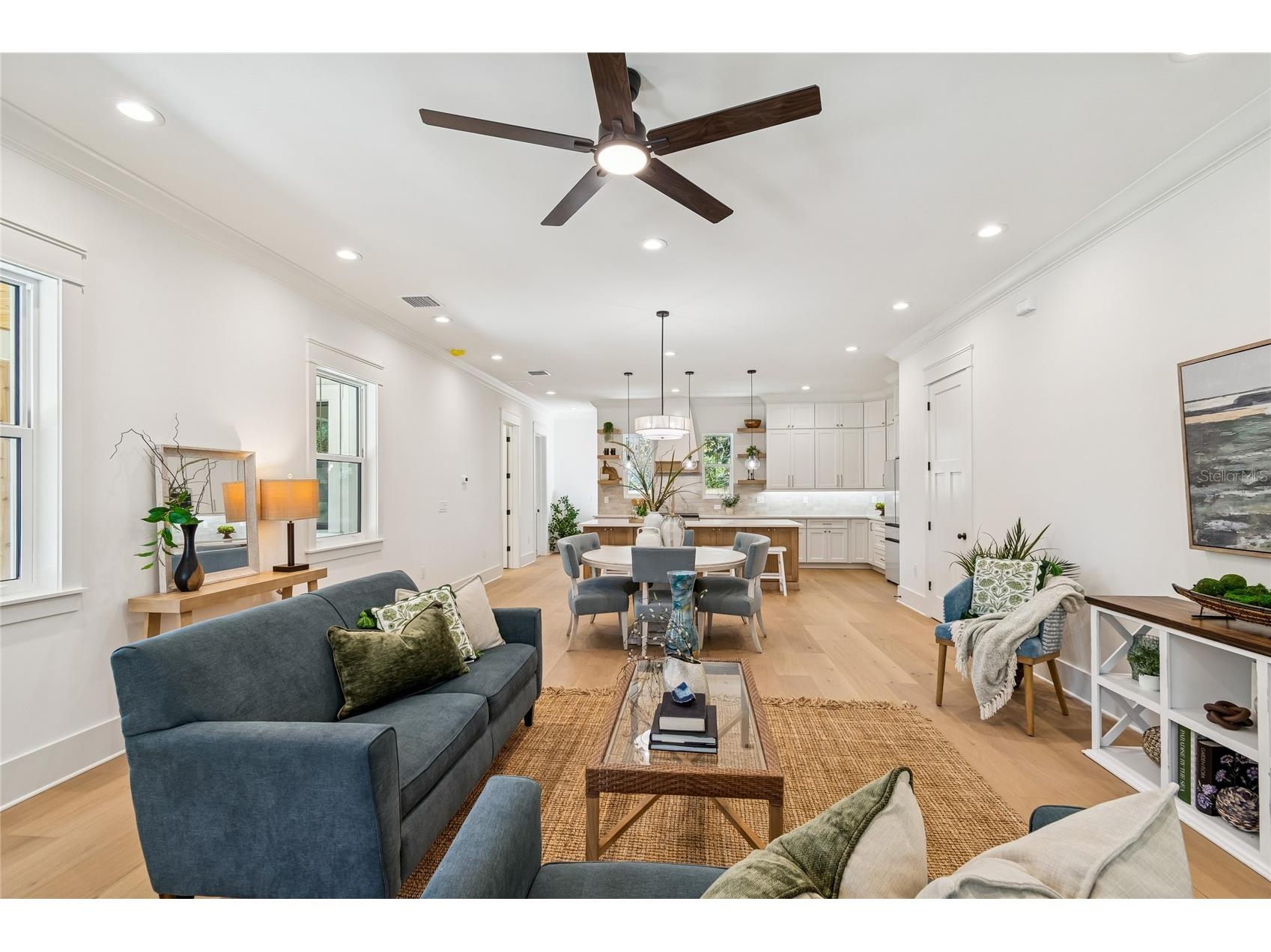 1709 E Henry Avenue Tampa FL 33610 TB8481181 image10