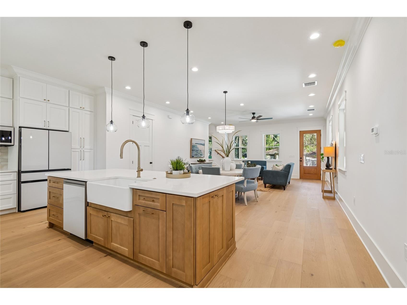 1709 E Henry Avenue Tampa FL 33610 TB8481181 image26