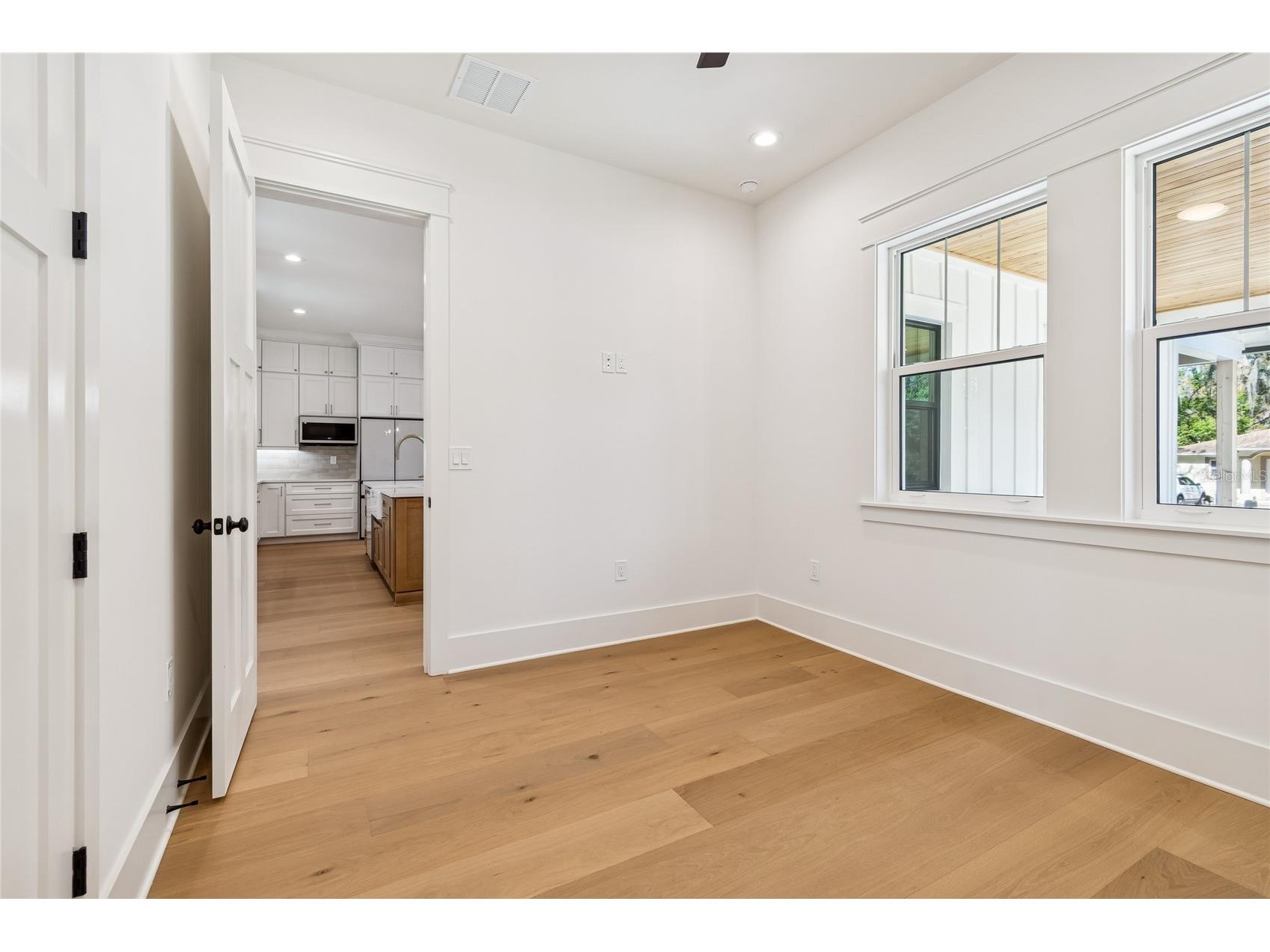 1709 E Henry Avenue Tampa FL 33610 TB8481181 image33
