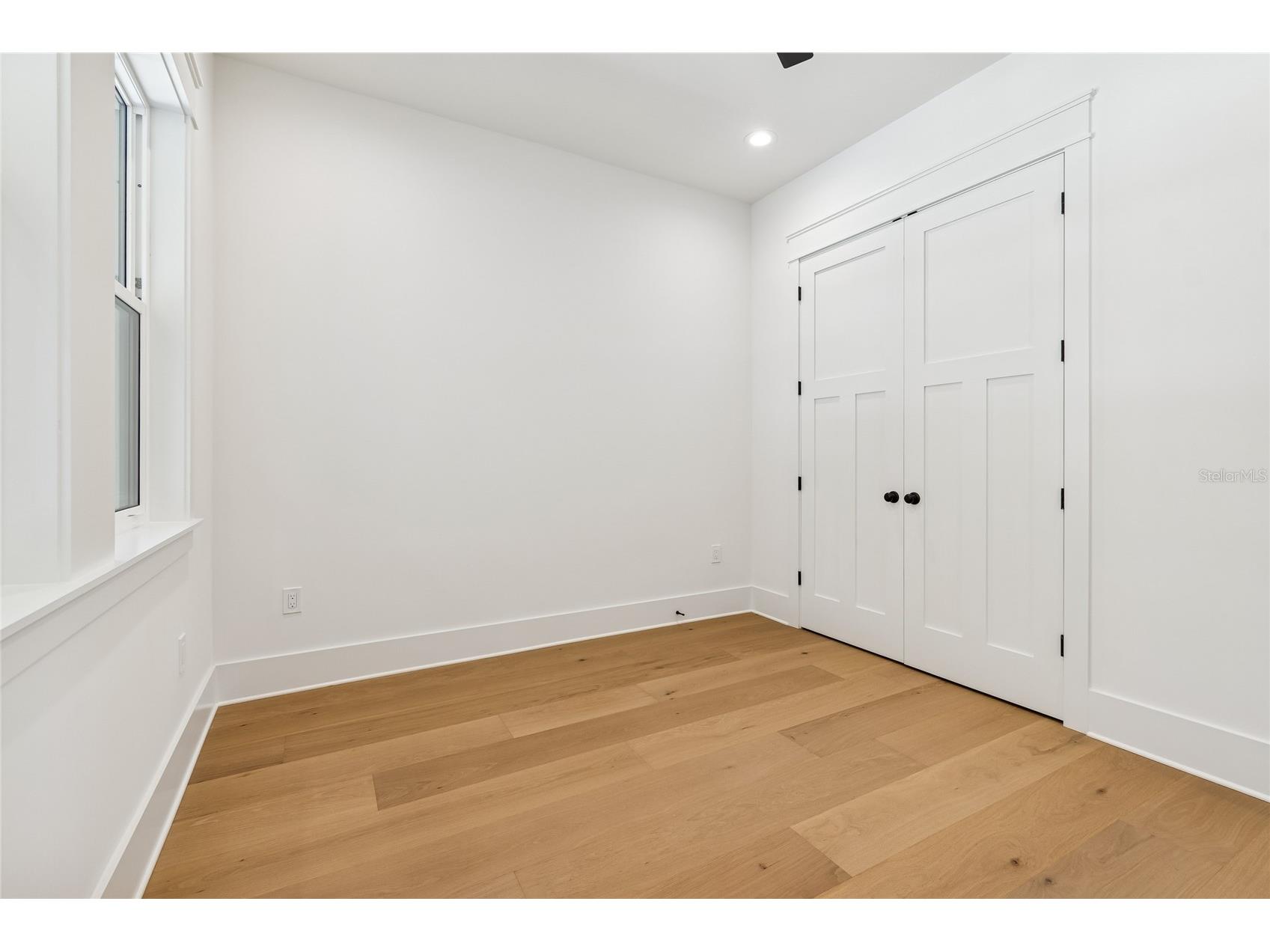 1709 E Henry Avenue Tampa FL 33610 TB8481181 image35