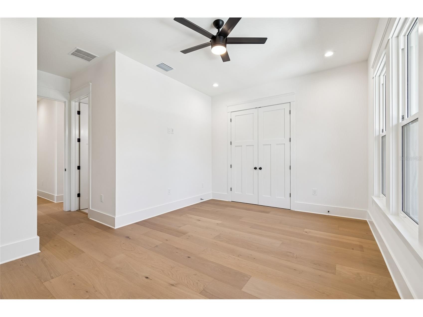 1709 E Henry Avenue Tampa FL 33610 TB8481181 image55