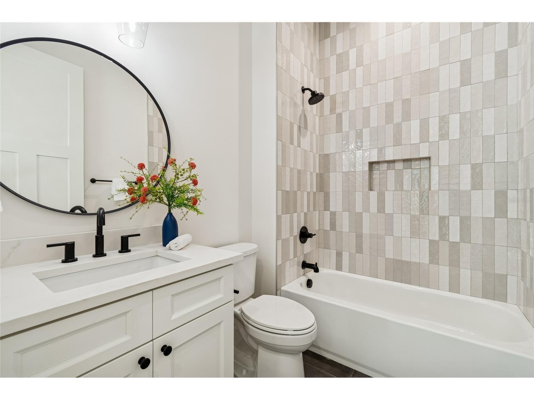 1709 E Henry Avenue Tampa FL 33610 TB8481181 image67