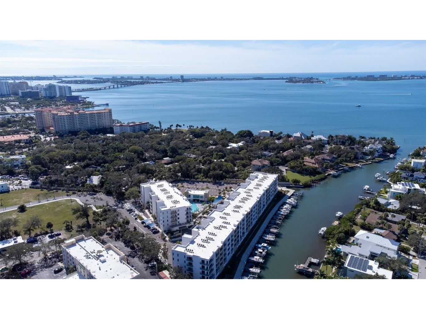 1709 N Tamiami Trail #212 Sarasota FL 34234 - SARASOTA BAY A4632431 image1