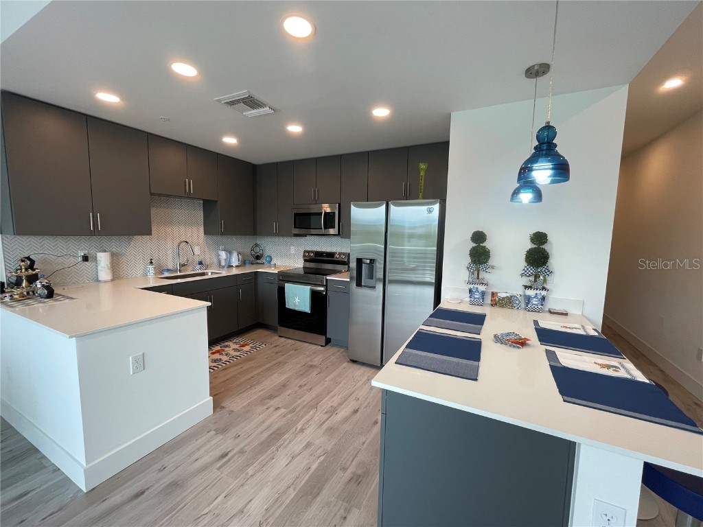 1709 N Tamiami Trail #213 Sarasota FL 34234 - WHITAKER BAYOU A4656678 image11