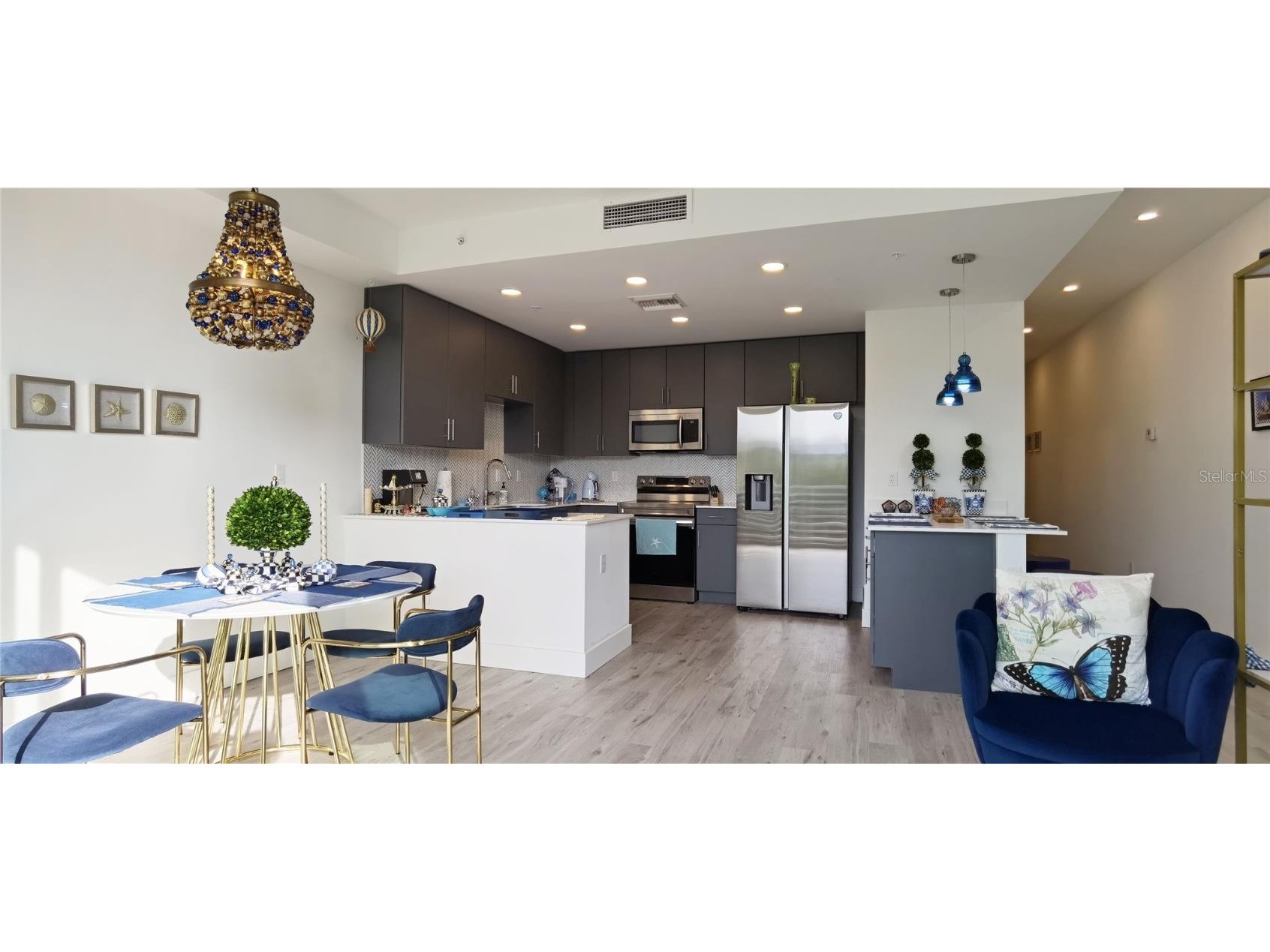 1709 N Tamiami Trail #213 Sarasota FL 34234 - WHITAKER BAYOU A4656678 image37