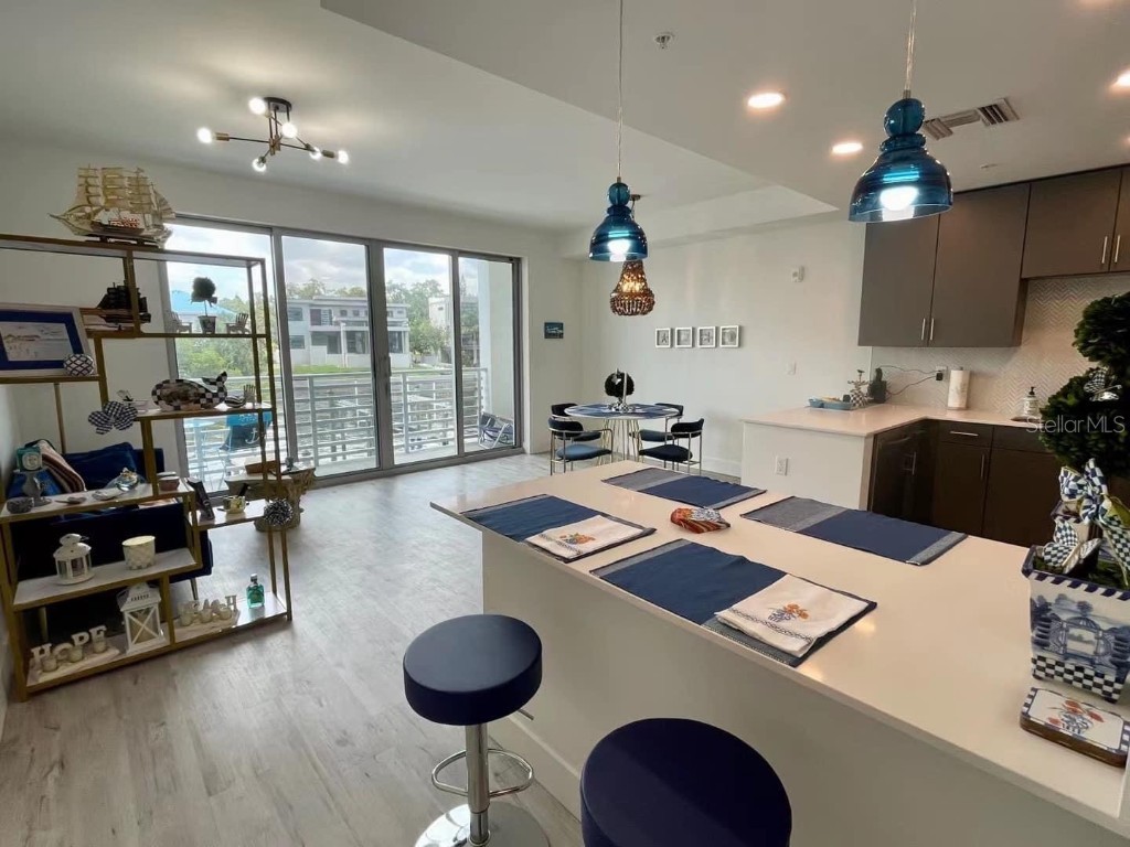 1709 N Tamiami Trail #213 Sarasota FL 34234 - WHITAKER BAYOU A4656678 image7