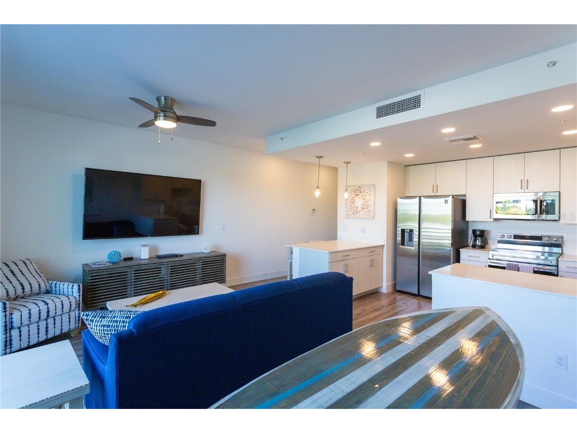 1709 N Tamiami Trail #214 Sarasota FL 34234 - SARASOTA BAY A4632613 image11