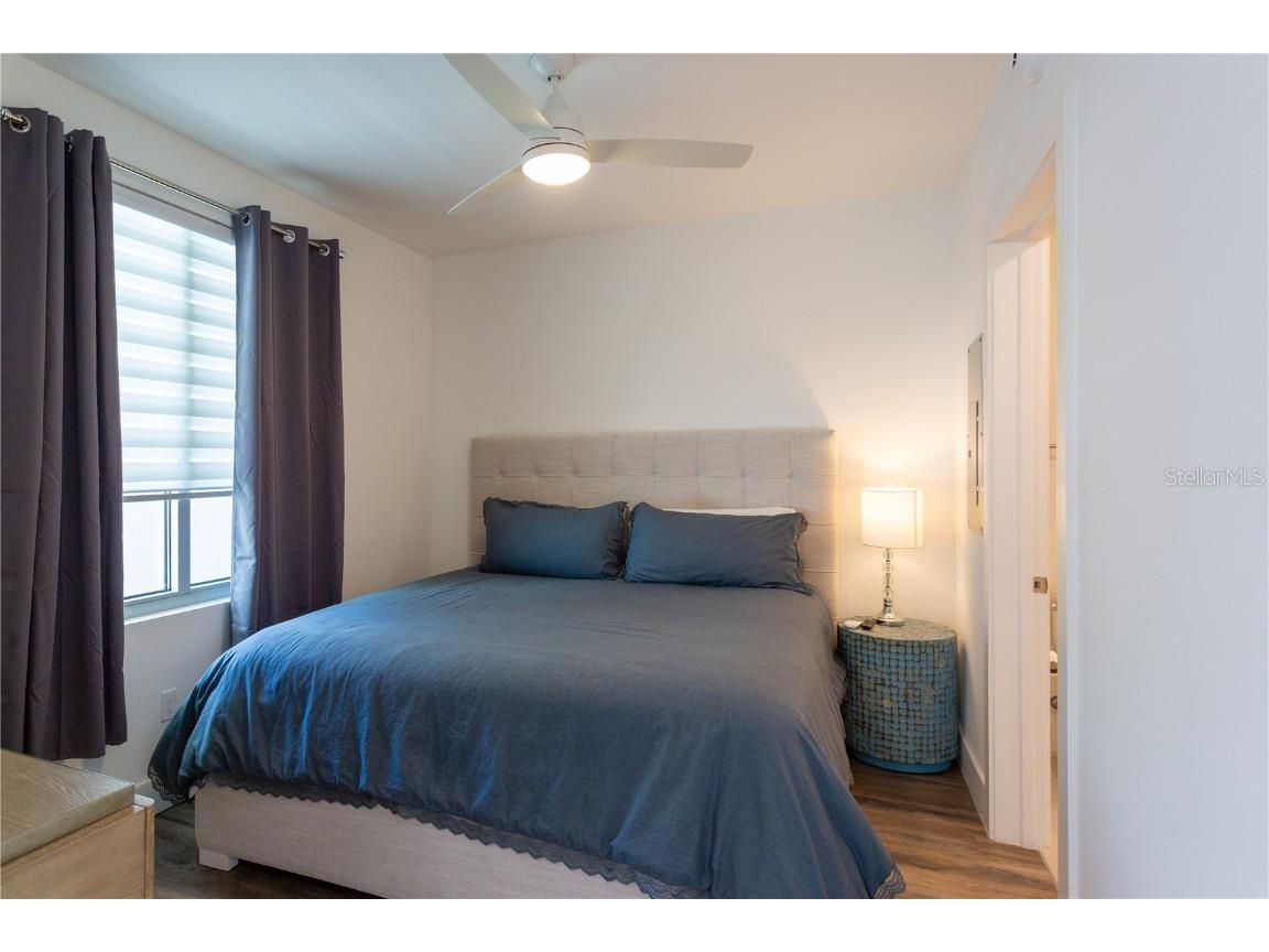 1709 N Tamiami Trail #214 Sarasota FL 34234 - SARASOTA BAY A4632613 image16